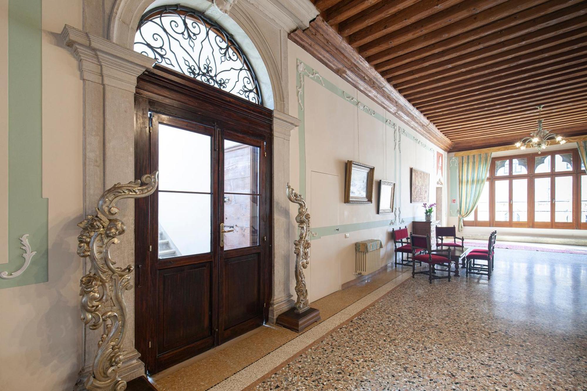 Luxury Apartment Pesaro Papafava Veneţia Exterior foto