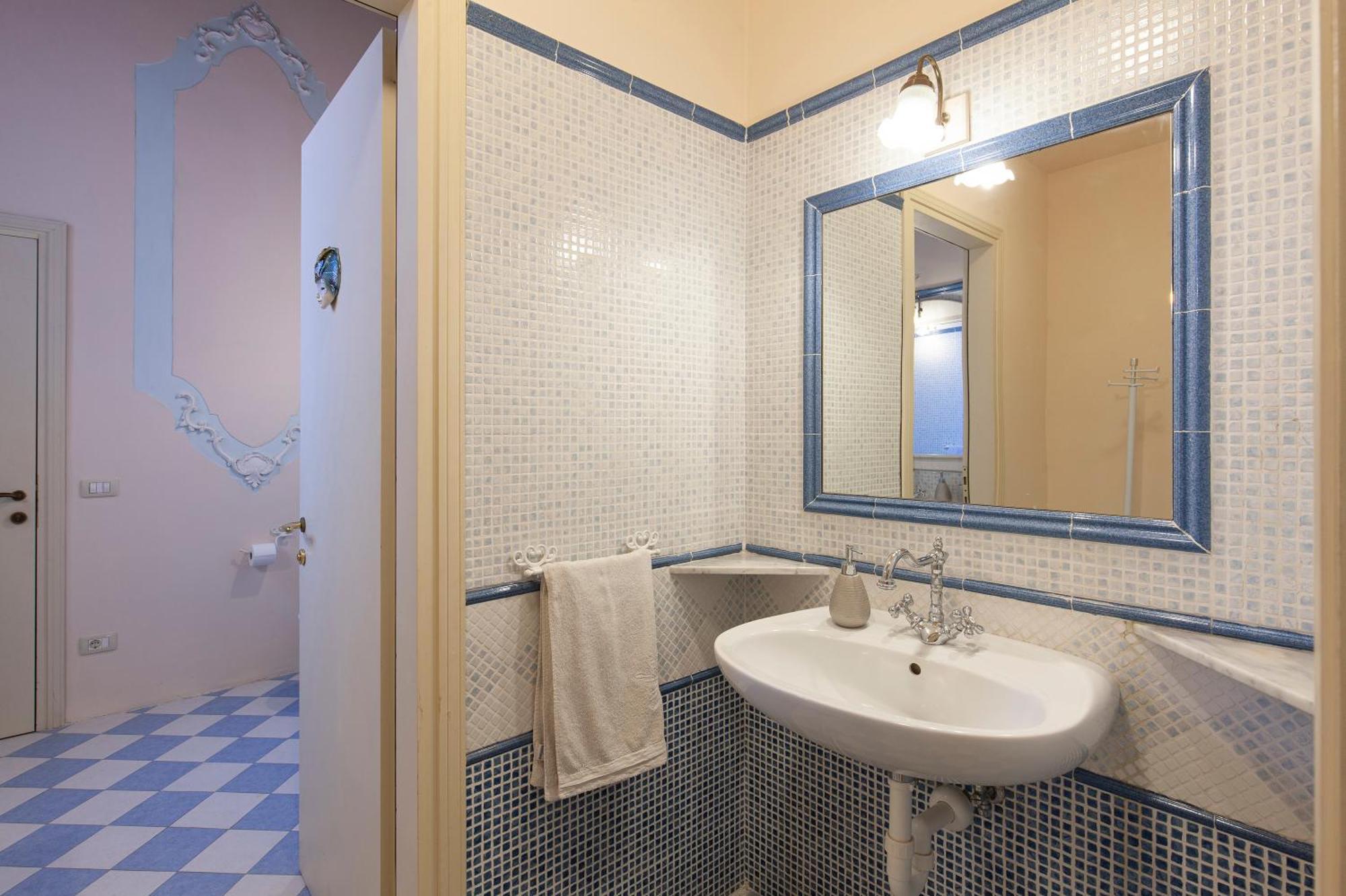 Luxury Apartment Pesaro Papafava Veneţia Exterior foto